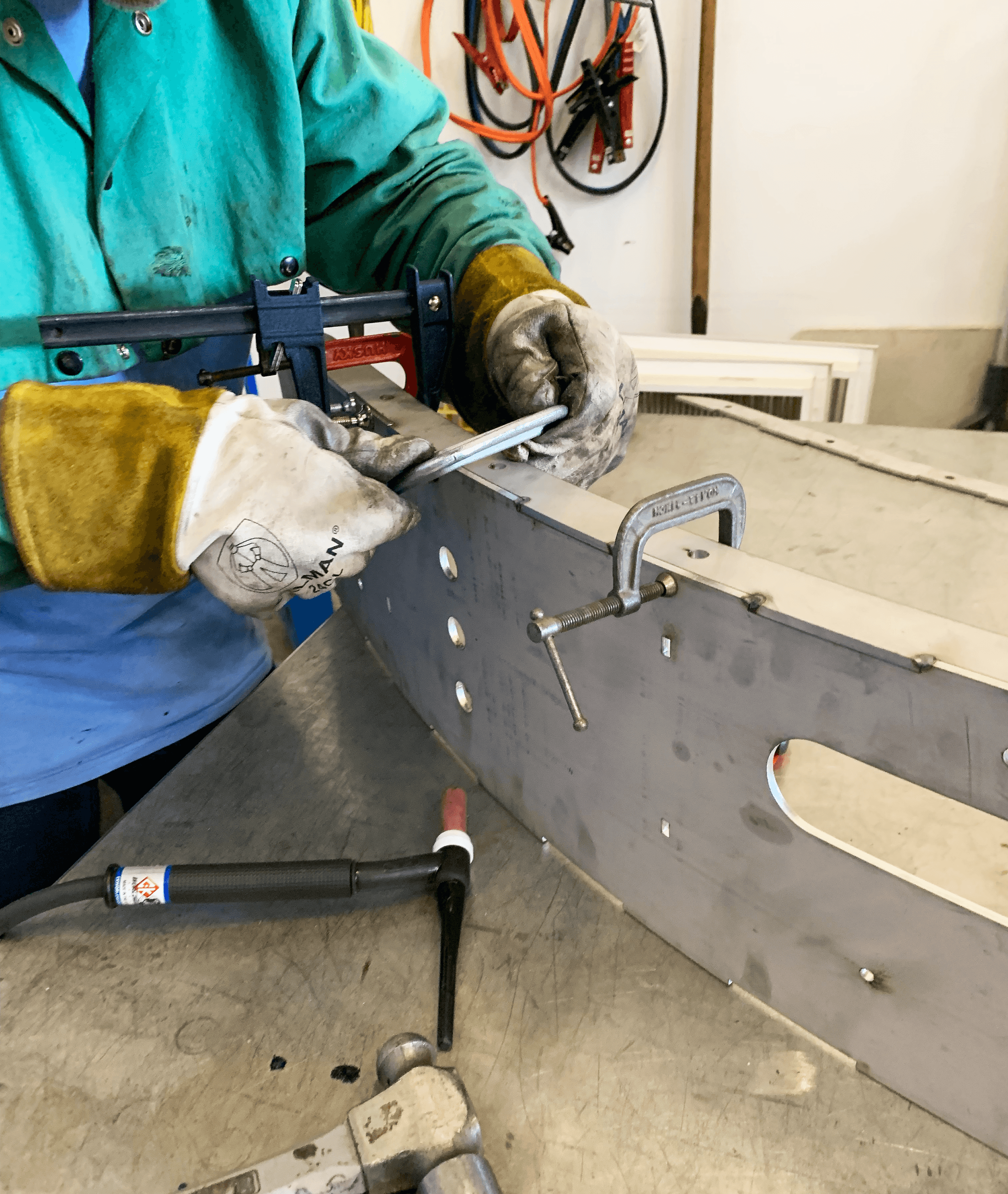 Radial section fabrication: laser-cut sidewall and welded keys